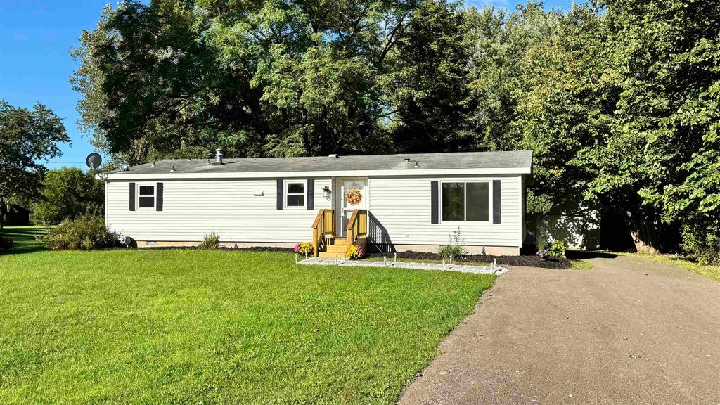 11389 N Lewis Road, Clio, MI 48420
