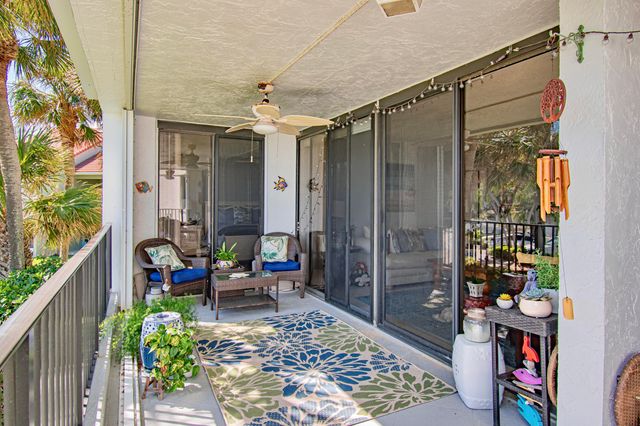 8200 Lakeshore Drive 2010, Hypoluxo, FL 33462