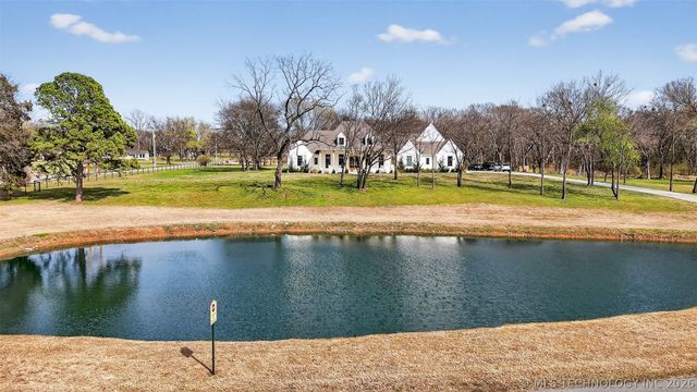 934 N 4389 Lane, Pryor, OK 74361