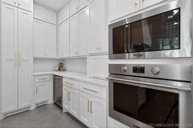 934 N 4389 Lane, Pryor, OK 74361