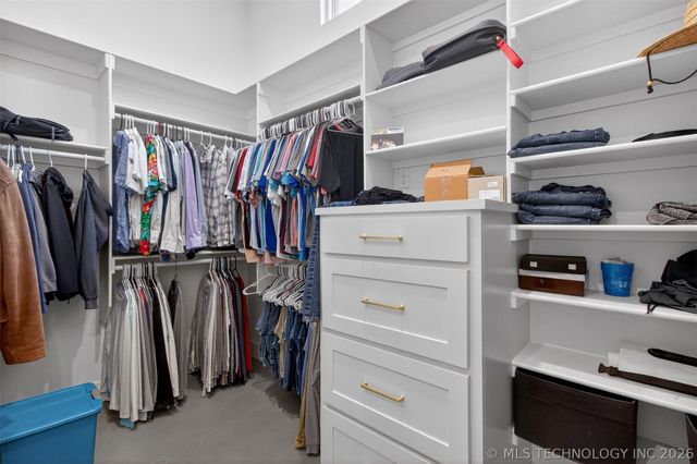 934 N 4389 Lane, Pryor, OK 74361