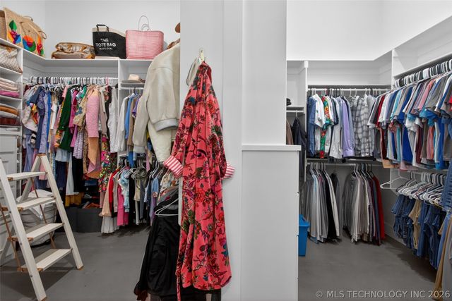 934 N 4389 Lane, Pryor, OK 74361