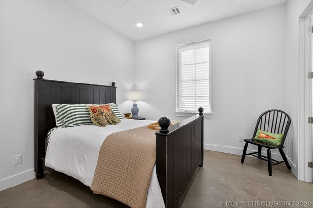 934 N 4389 Lane, Pryor, OK 74361