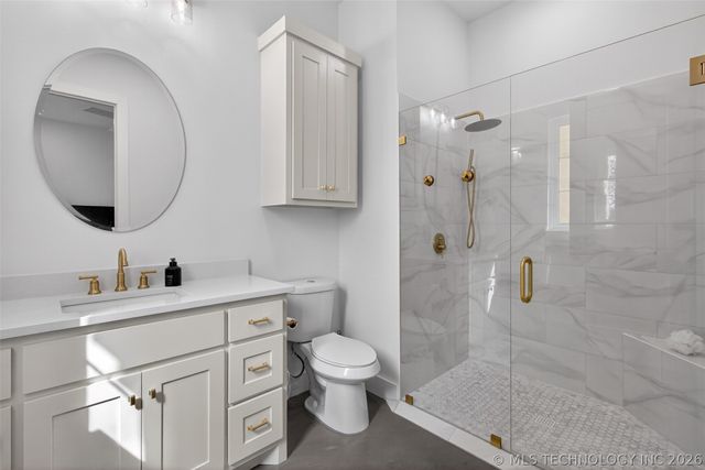 934 N 4389 Lane, Pryor, OK 74361