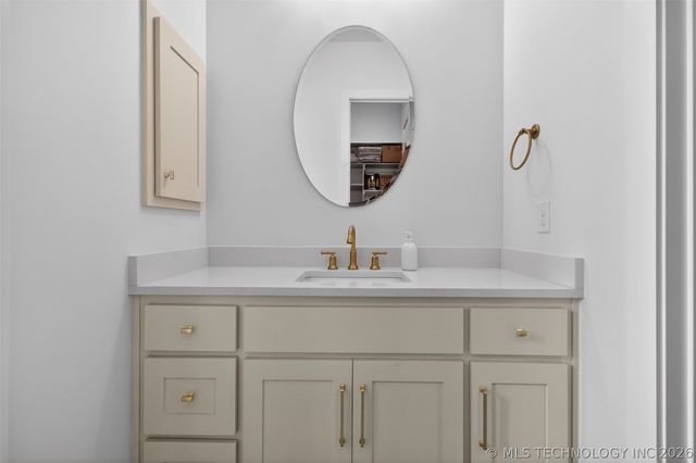 934 N 4389 Lane, Pryor, OK 74361