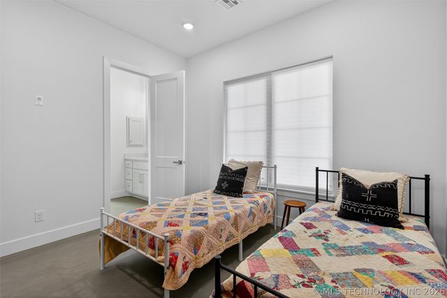 934 N 4389 Lane, Pryor, OK 74361