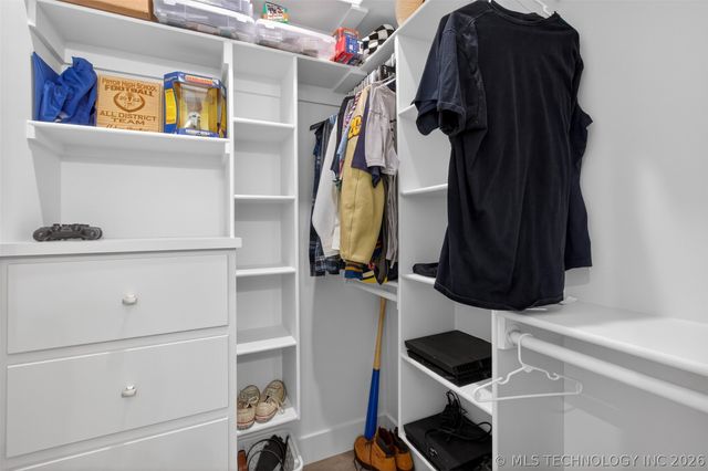 934 N 4389 Lane, Pryor, OK 74361