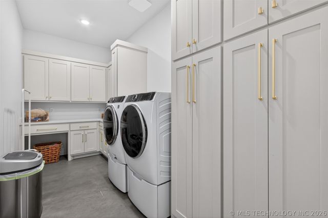 934 N 4389 Lane, Pryor, OK 74361