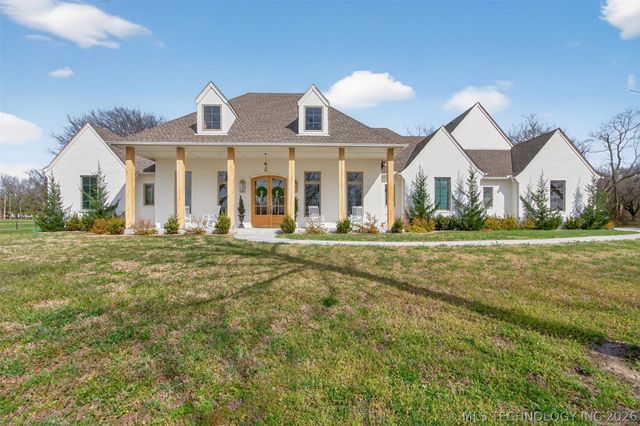 934 N 4389 Lane, Pryor, OK 74361