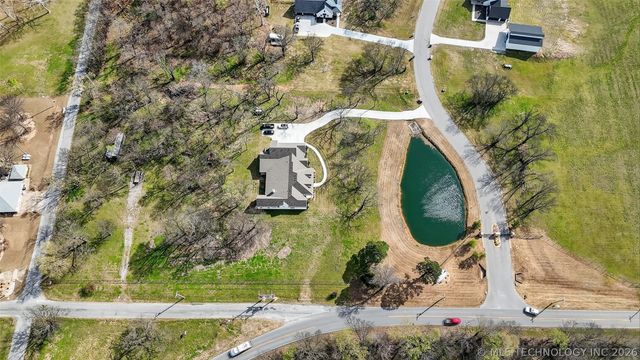 934 N 4389 Lane, Pryor, OK 74361