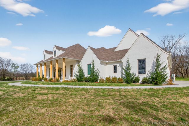 934 N 4389 Lane, Pryor, OK 74361