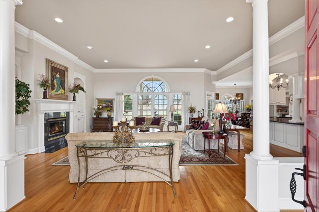 185 Earles Fort Road, Landrum, SC 29356