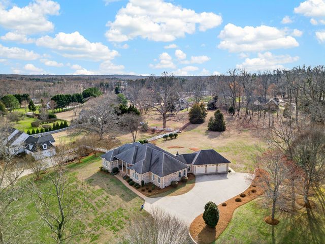 185 Earles Fort Road, Landrum, SC 29356
