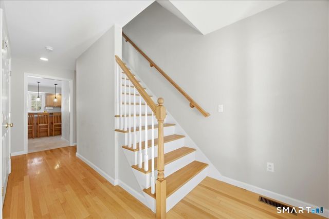 35 Senexet Village Road, Woodstock, CT 06281