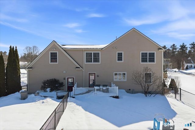 35 Senexet Village Road, Woodstock, CT 06281