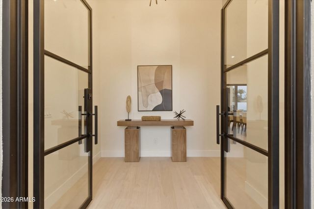 6413 N 82ND Way, Scottsdale, AZ 85250