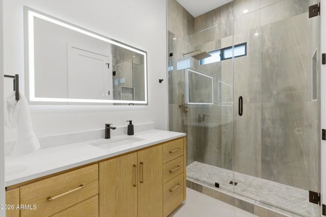 6413 N 82ND Way, Scottsdale, AZ 85250