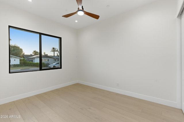 6413 N 82ND Way, Scottsdale, AZ 85250