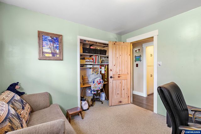 34931 Meridian Rd, Lebanon, OR 97355