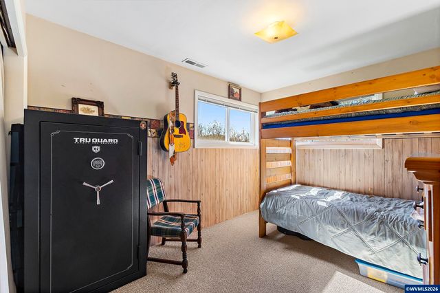 34931 Meridian Rd, Lebanon, OR 97355