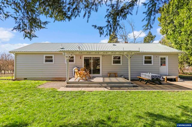 34931 Meridian Rd, Lebanon, OR 97355