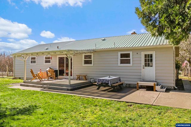 34931 Meridian Rd, Lebanon, OR 97355