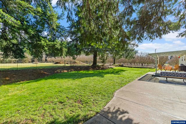 34931 Meridian Rd, Lebanon, OR 97355