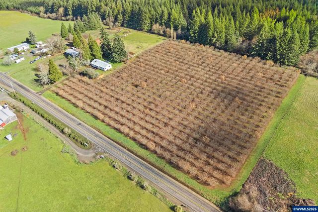 34931 Meridian Rd, Lebanon, OR 97355