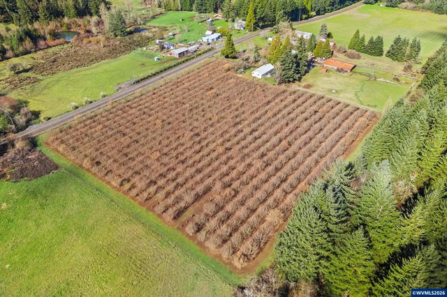 34931 Meridian Rd, Lebanon, OR 97355