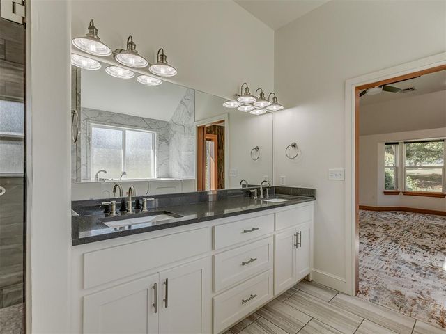 6909 W Waterloo Court, Edmond, OK 73025