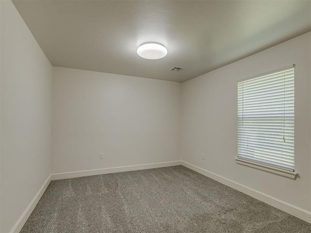 6909 W Waterloo Court, Edmond, OK 73025