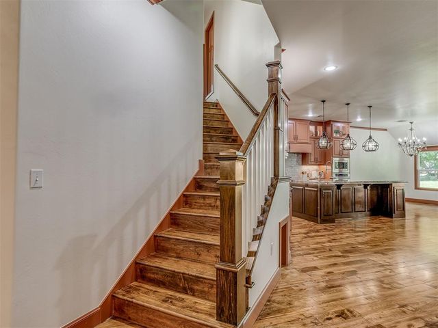 6909 W Waterloo Court, Edmond, OK 73025