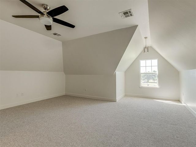 6909 W Waterloo Court, Edmond, OK 73025