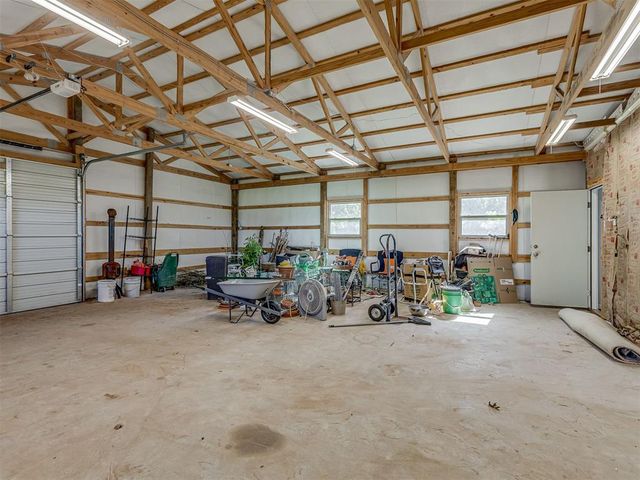 6909 W Waterloo Court, Edmond, OK 73025