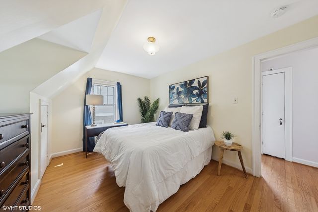 410 Leitch Avenue, La Grange, IL 60525