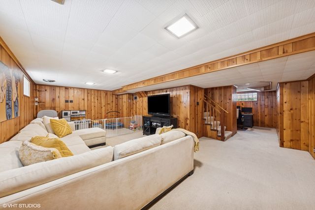 410 Leitch Avenue, La Grange, IL 60525