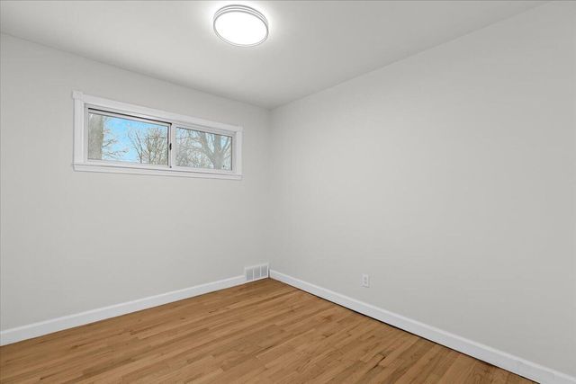 9010 Leverne, Redford, MI 48239