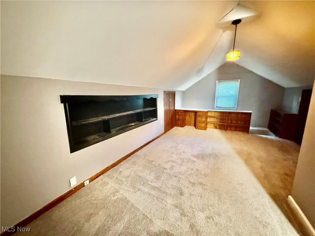 3679 Sanford Avenue, Stow, OH 44224