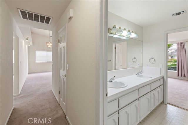 2637 Sandell, Kingsburg, CA 93631