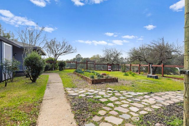 2231 Greenhorn Trl, Cool, CA 95614