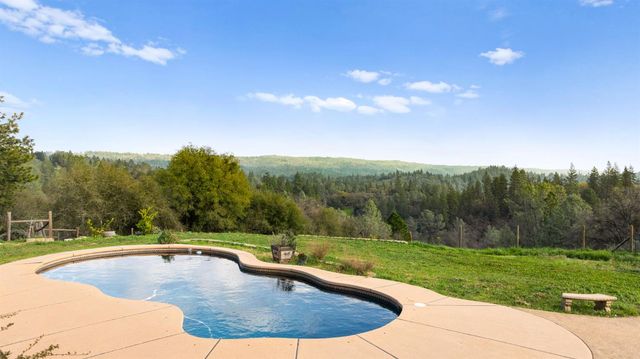 2231 Greenhorn Trl, Cool, CA 95614