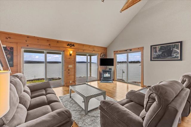 1223 Hathaway Point Road, St. Albans Town, VT 05478