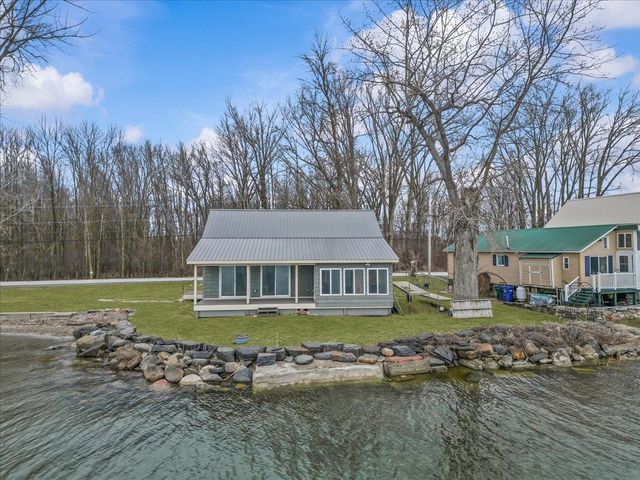 1223 Hathaway Point Road, St. Albans Town, VT 05478