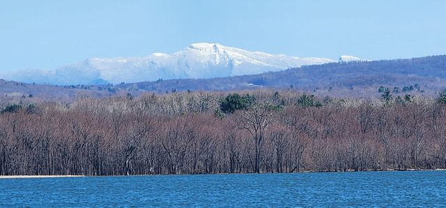 1223 Hathaway Point Road, St. Albans Town, VT 05478