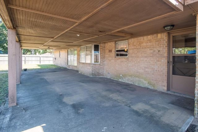 1830 Baker Drive, Tomball, TX 77375