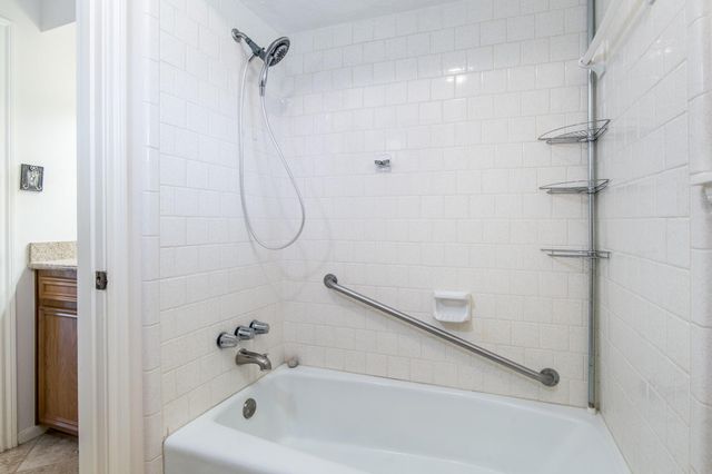 1830 Baker Drive, Tomball, TX 77375