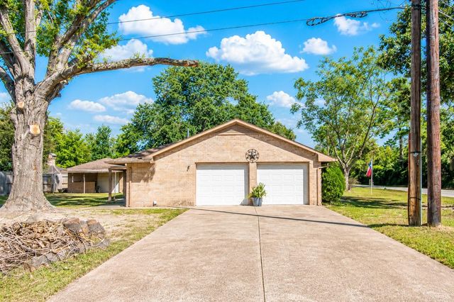 1830 Baker Drive, Tomball, TX 77375