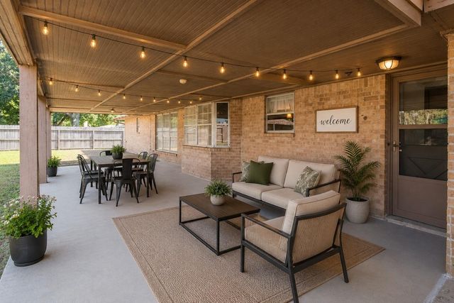 1830 Baker Drive, Tomball, TX 77375