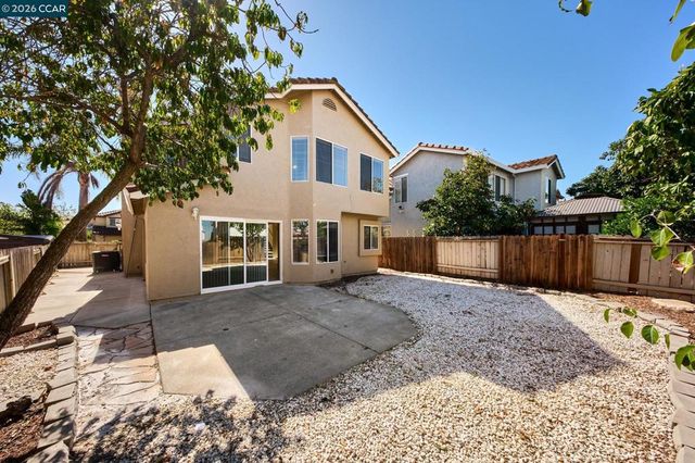 1054 Saint Raphael Dr, Bay Point, CA 94565
