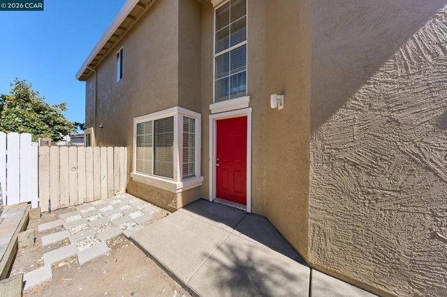 1054 Saint Raphael Dr, Bay Point, CA 94565